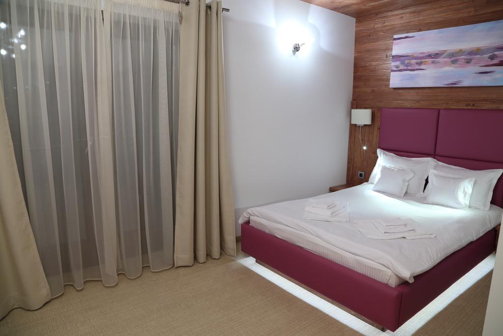 La Monitori Otel Sinaia Oda fotoğraf